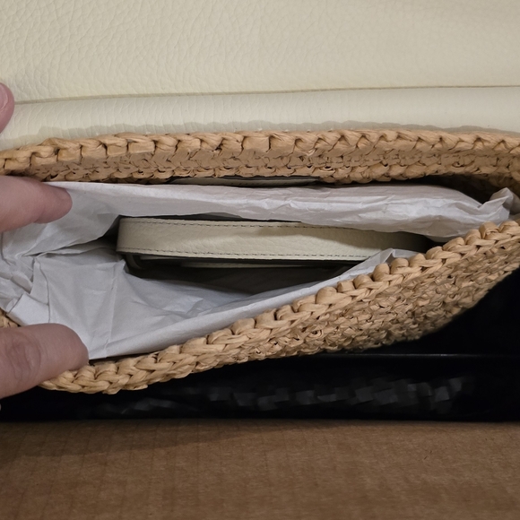 Strathberry Elegant Tan and Cream Women's Bag - Picture 7 of 12